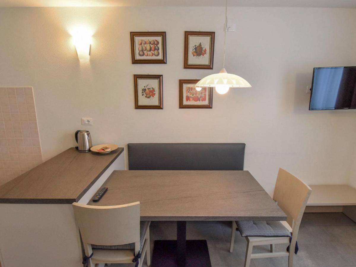 Apartment Kristall By Interhome Mezzana  Eksteriør billede